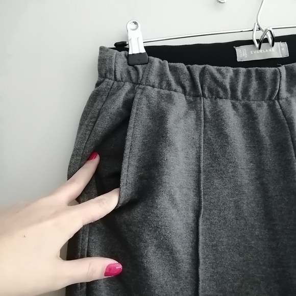 Everlane The Dream Pants Tapered Ankle Pant Heathered Charcoal Grey Medium - Picture 7 of 16